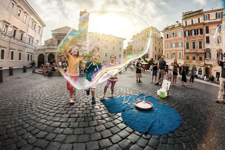 Anak-Anak Emang Ajaib, Ngeliat Doang Bisa Bikin Hepi